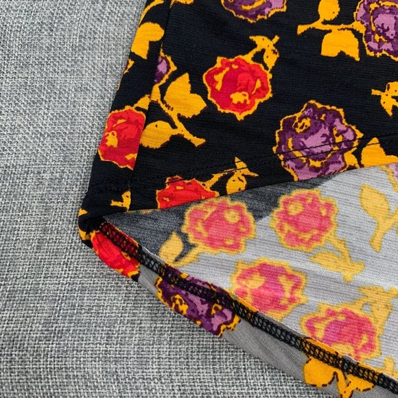 LuLaRoe Irma Floral Tunic Top Size XS Relaxed Fit Black Red Purple Mustard Gray - Picture 7 of 11